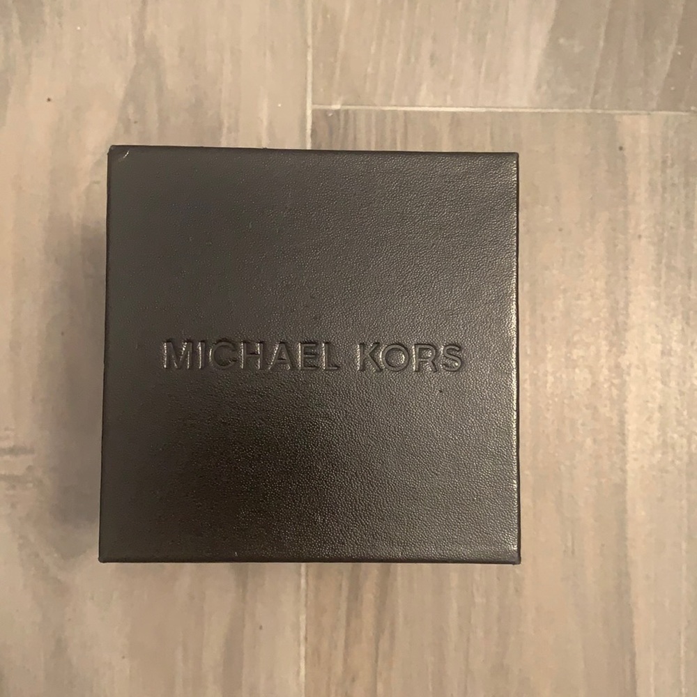 Michael Kors watch box